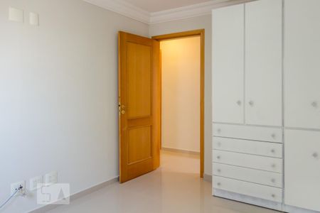 Apartamento à venda com 140m², 4 quartos e 3 vagas Apartamento à venda com 140m², 4 quartos e 3 vagasQuarto 2