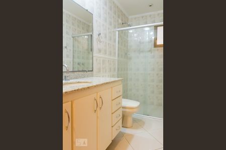 Apartamento à venda com 140m², 4 quartos e 3 vagas Apartamento à venda com 140m², 4 quartos e 3 vagasBanheiro Social