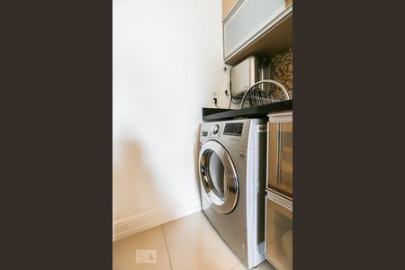 Apartamento para alugar com 63m², 2 quartos e 2 vagas Apartamento para alugar com 63m², 2 quartos e 2 vagasÁrea de serviço