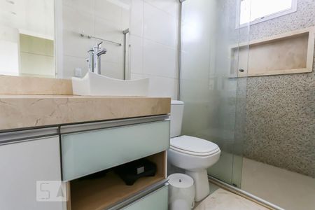 Banheiro suíte de apartamento para alugar com 2 quartos, 63m² em Asa Norte, Brasília
