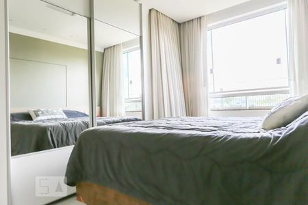 Quarto 1 suíte de apartamento para alugar com 2 quartos, 63m² em Asa Norte, Brasília