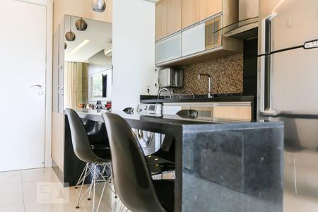 Apartamento para alugar com 63m², 2 quartos e 2 vagas Apartamento para alugar com 63m², 2 quartos e 2 vagasCozinha