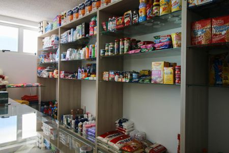 Apartamento para alugar com 63m², 2 quartos e 2 vagas Apartamento para alugar com 63m², 2 quartos e 2 vagasLoja de conveniência