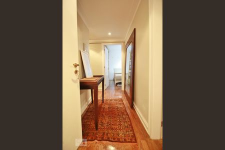 Apartamento para alugar com 256m², 4 quartos e 5 vagasCorredor