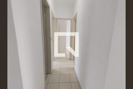 Corredor de apartamento à venda com 3 quartos, 70m² em João Pinheiro, Belo Horizonte