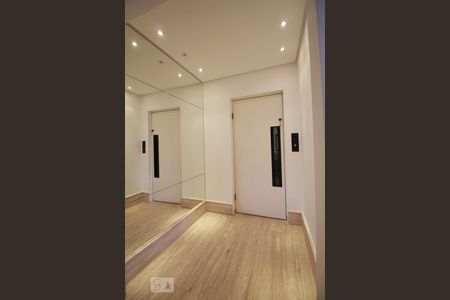 Entrada de apartamento à venda com 3 quartos, 250m² em Panamby, São Paulo