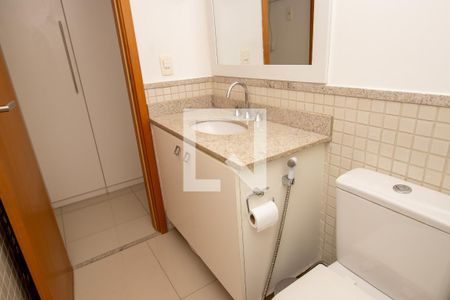 Apartamento para alugar com 65m², 3 quartos e 1 vaga Apartamento para alugar com 65m², 3 quartos e 1 vagaBanheiro quarto 2