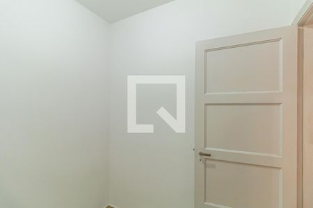 Apartamento à venda com 126m², 2 quartos e sem vaga Apartamento à venda com 126m², 2 quartos e sem vagaQuarto de Serviço