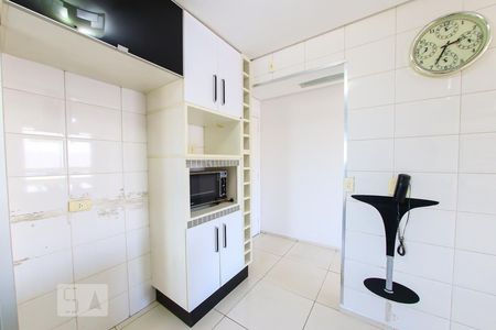 Apartamento à venda com 78m², 2 quartos e 2 vagasCozinha