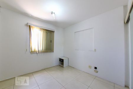 Suite de apartamento à venda com 2 quartos, 78m² em Vila Rosália, Guarulhos