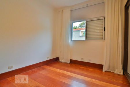 Apartamento para alugar com 148m², 3 quartos e 1 vaga Apartamento para alugar com 148m², 3 quartos e 1 vagaQuarto 2