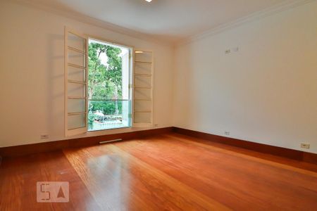 Apartamento para alugar com 148m², 3 quartos e 1 vaga Apartamento para alugar com 148m², 3 quartos e 1 vagaQuarto 3
