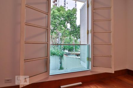 Apartamento para alugar com 148m², 3 quartos e 1 vaga Apartamento para alugar com 148m², 3 quartos e 1 vagaVista