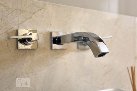 Apartamento à venda com 75m², 2 quartos e 1 vagaBanheiro Suíte