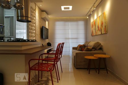 Sala de apartamento para alugar com 2 quartos, 75m² em Jaguaré, São Paulo