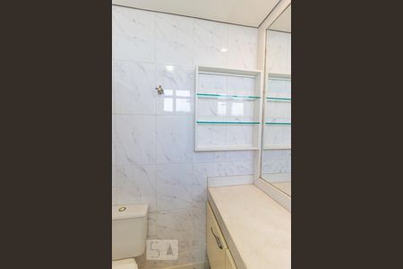 Apartamento à venda com 130m², 3 quartos e 3 vagasBanheiro suíte