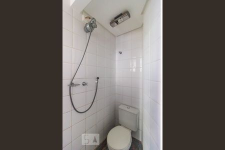 Apartamento à venda com 130m², 3 quartos e 3 vagasBanheiro de serviço 