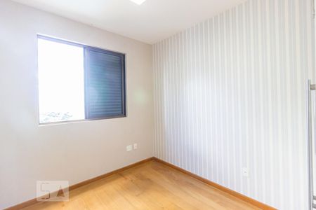 Apartamento à venda com 130m², 3 quartos e 3 vagasQuarto 02