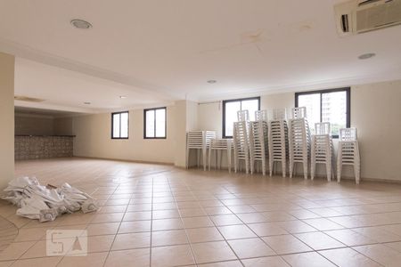 Apartamento à venda com 66m², 2 quartos e 1 vagaSalão de Festas 2