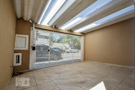 Garagem de casa para alugar com 3 quartos, 110m² em Brooklin Paulista, São Paulo