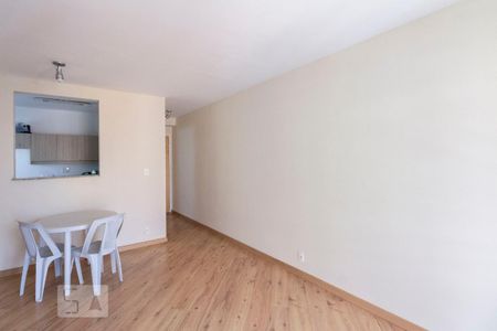 Apartamento para alugar com 54m², 2 quartos e 1 vaga Apartamento para alugar com 54m², 2 quartos e 1 vagaSala