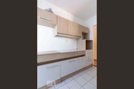 Apartamento para alugar com 54m², 2 quartos e 1 vaga Apartamento para alugar com 54m², 2 quartos e 1 vagaCozinha