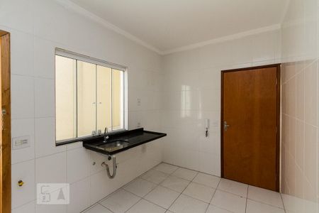 cozinha de casa de condomínio para alugar com 2 quartos, 60m² em Chácara Belenzinho, São Paulo