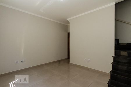 Casa de condomínio para alugar com 60m², 2 quartos e 1 vagasala