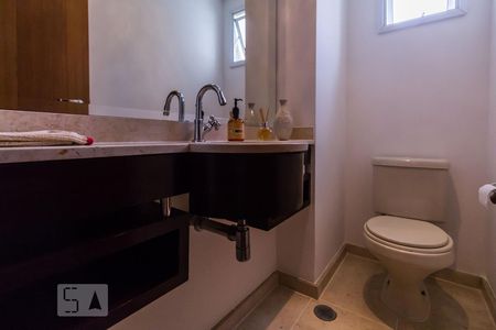 Lavabo de apartamento para alugar com 2 quartos, 120m² em Jardim Paulista, São Paulo