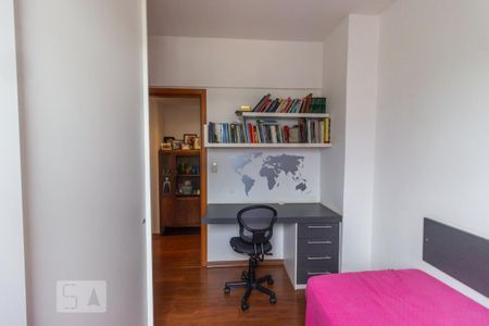 Apartamento à venda com 120m², 4 quartos e 3 vagas Apartamento à venda com 120m², 4 quartos e 3 vagasQuarto 02