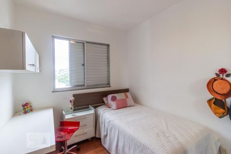 Apartamento à venda com 120m², 4 quartos e 3 vagas Apartamento à venda com 120m², 4 quartos e 3 vagasQuarto 01