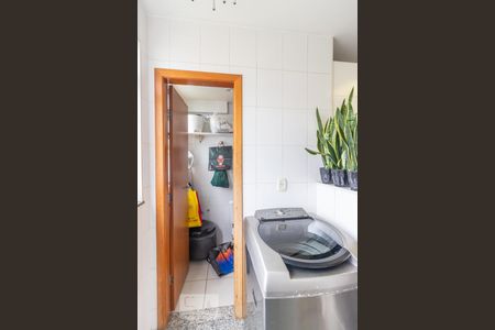 Área de serviço de apartamento à venda com 4 quartos, 120m² em Buritis, Belo Horizonte