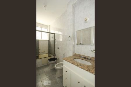 Apartamento à venda com 100m², 3 quartos e sem vagaBanheiro Social