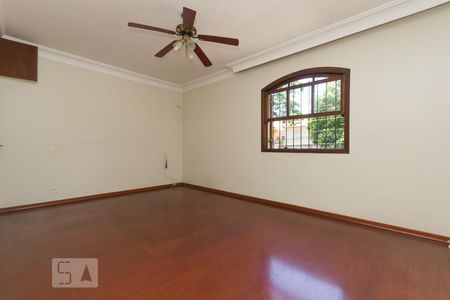 Casa para alugar com 264m², 4 quartos e 5 vagasSuíte 3