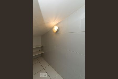Casa para alugar com 264m², 4 quartos e 5 vagasDespensa da cozinha