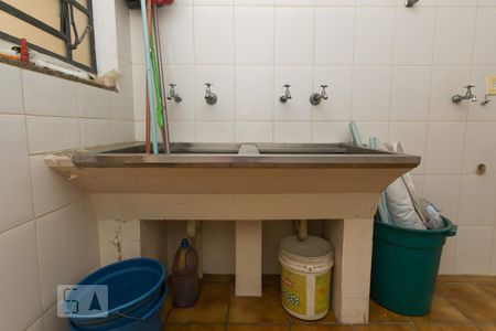 Casa para alugar com 264m², 4 quartos e 5 vagasDetalhe da área de serviço