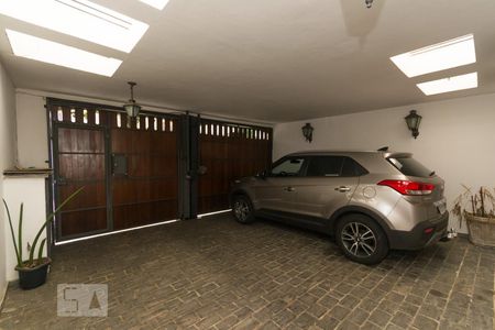 Casa para alugar com 264m², 4 quartos e 5 vagasGaragem