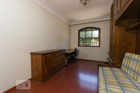 Casa para alugar com 264m², 4 quartos e 5 vagasQuarto