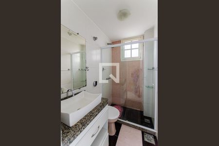 Casa à venda com 480m², 5 quartos e 2 vagasBanheiro da Suíte 2