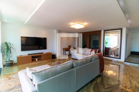 Sala de casa de condomínio à venda com 5 quartos, 480m² em São Francisco, Niterói