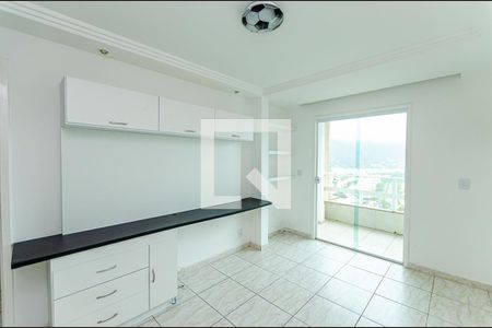 Casa à venda com 480m², 5 quartos e 2 vagasSuite 3