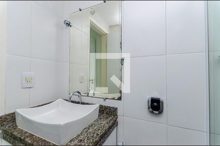 Casa à venda com 480m², 5 quartos e 2 vagasBanheiro da Suíte 2