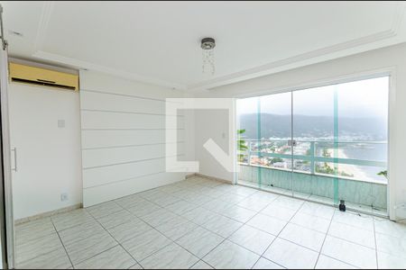 Casa à venda com 480m², 5 quartos e 2 vagasSuite 4