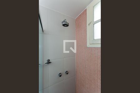 Casa à venda com 480m², 5 quartos e 2 vagasBanheiro da Suíte 2