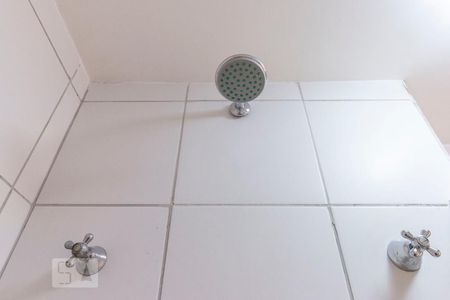 Detalhe banheiro  de apartamento à venda com 3 quartos, 70m² em Vila Carrão, São Paulo