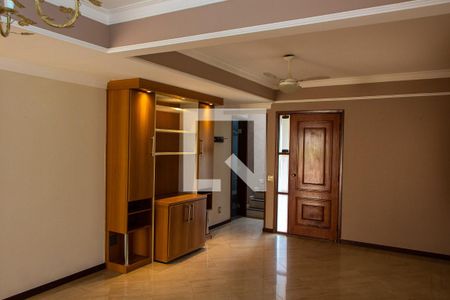 Casa de condomínio para alugar com 250m², 4 quartos e 4 vagasSALA