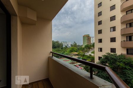 Varanda de apartamento para alugar com 3 quartos, 70m² em Jardim Ampliação, São Paulo