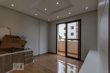 Sala de apartamento para alugar com 3 quartos, 70m² em Jardim Ampliação, São Paulo