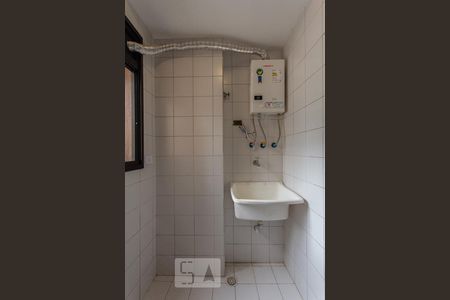 Apartamento para alugar com 70m², 3 quartos e 1 vagaÁrea de Serviço