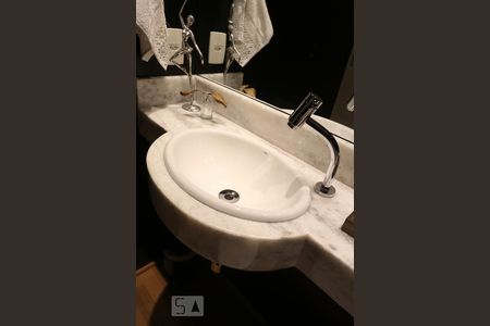 Apartamento à venda com 105m², 1 quarto e 2 vagasLavabo